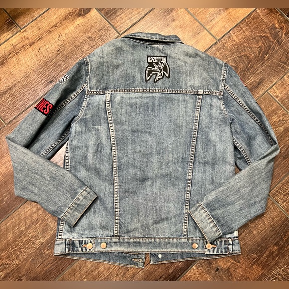 Elwood Garage Trucker Denim Jacket AC DC Pink Floyd LED Zeppelin Guns N Roses - Picture 3 of 9